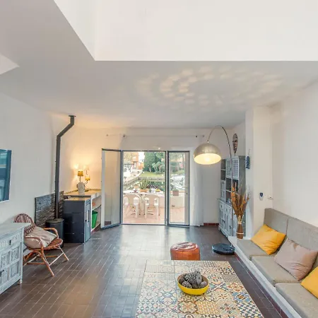 Port Currican By Interhome Empuriabrava