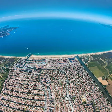 Port Currican By Interhome Empuriabrava